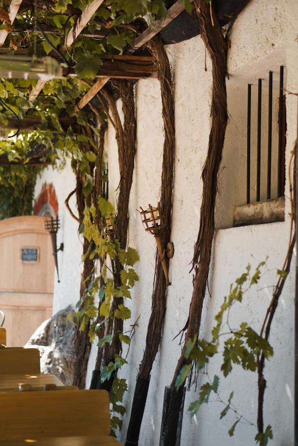 Oberwirtshof Hotel Rifiano Exterior photo